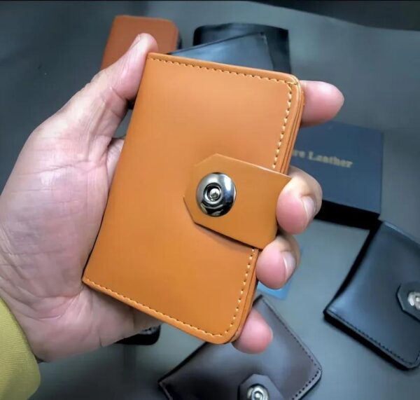 Men’s Stylish Leather Wallet – Slim, Durable, and Pocket-Friendly