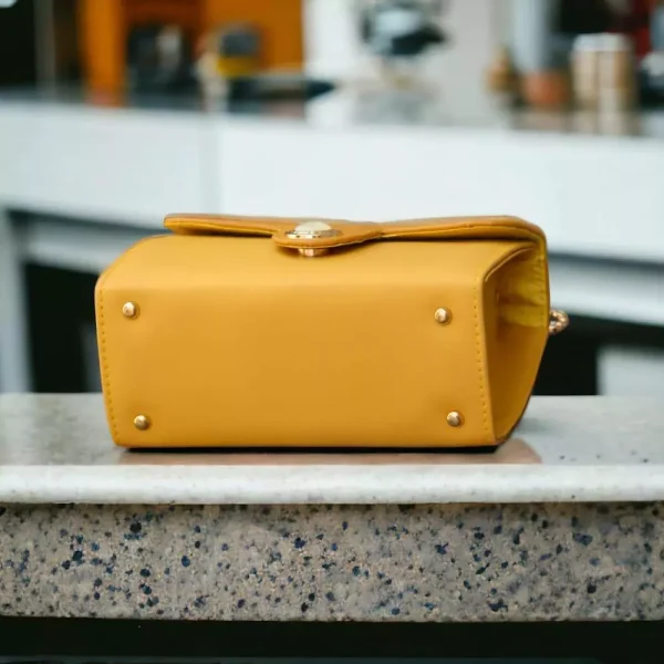 Women’s PU Leather Top Handle Handbag (Yellow)