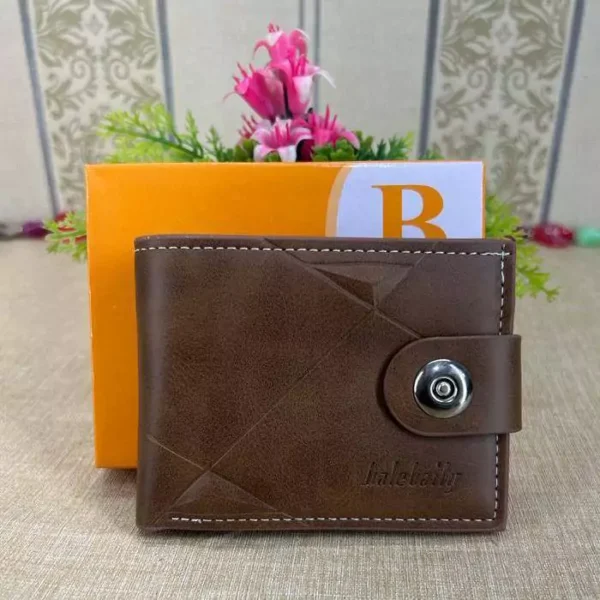 Classic Men's Leather Textured Bifold Wallet – Durable & Stylish